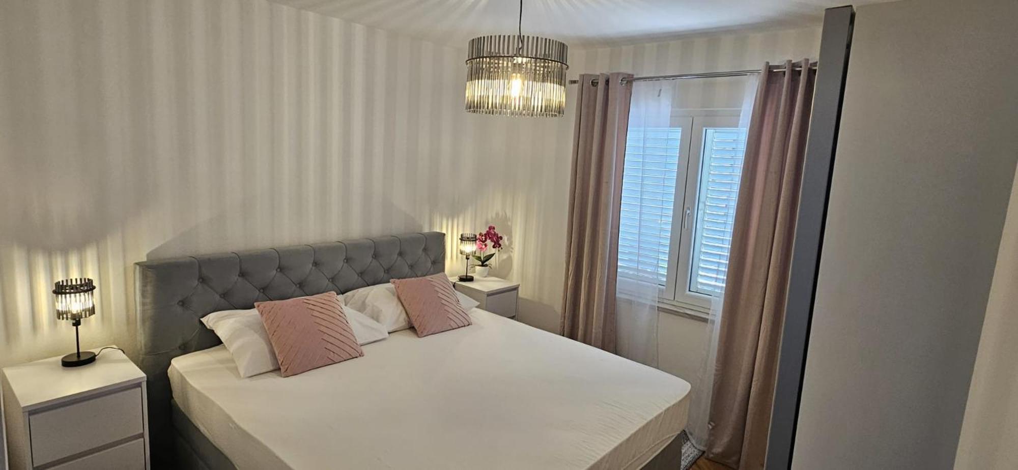Apartman Mia With Pool1 Split Kültér fotó
