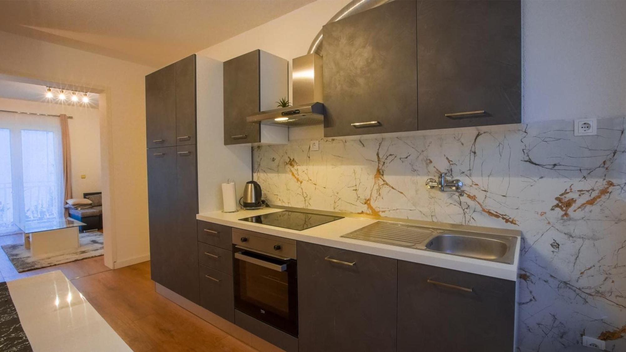 Apartman Mia With Pool1 Split Kültér fotó