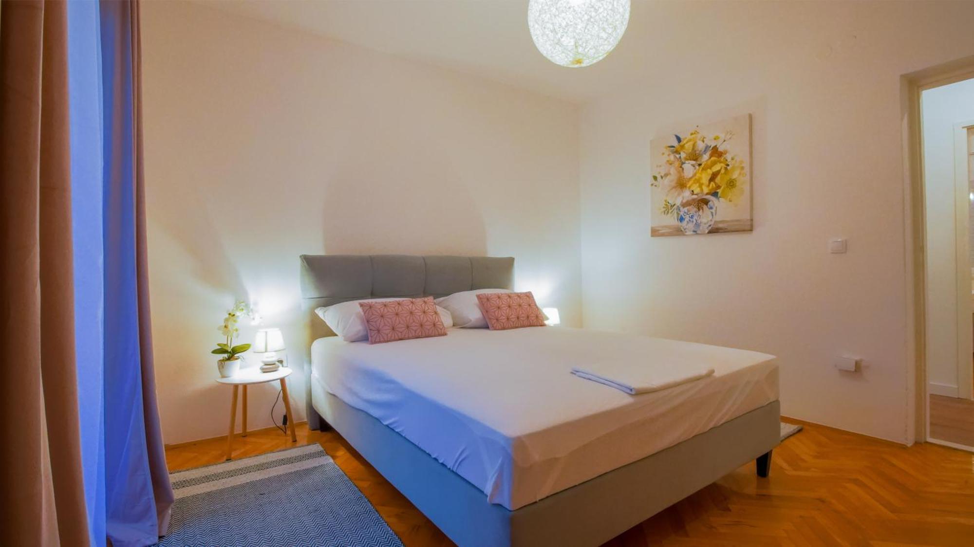 Apartman Mia With Pool1 Split Kültér fotó